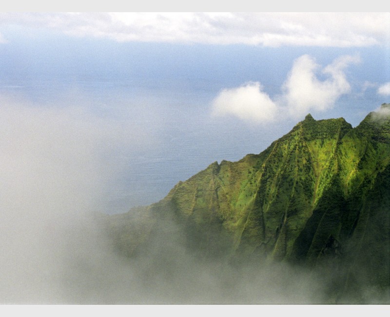 Peak to peak - Waimea, Hawaii, 2004